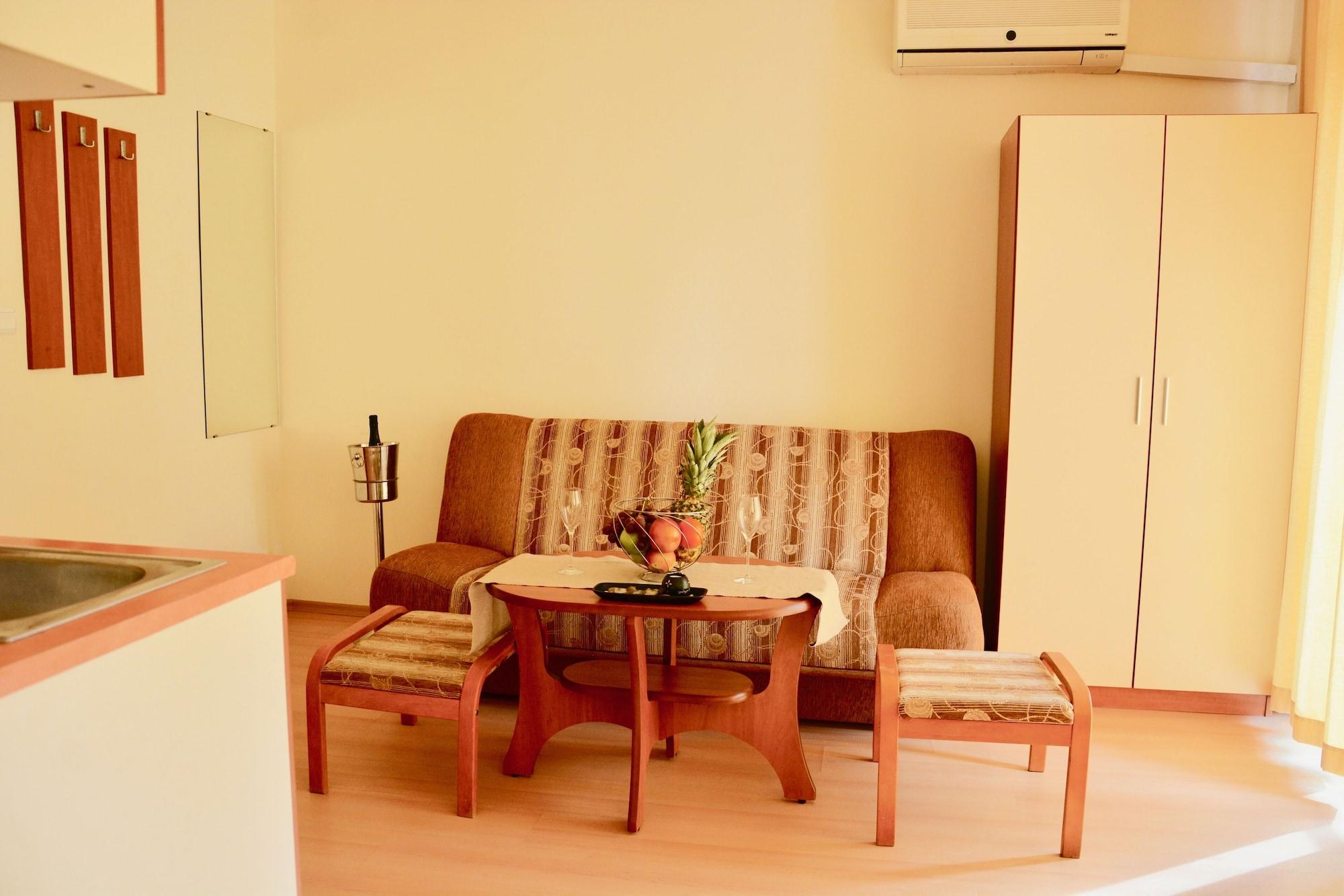 Rainbow 2 Holiday Complex Pantai Sunny Luaran gambar