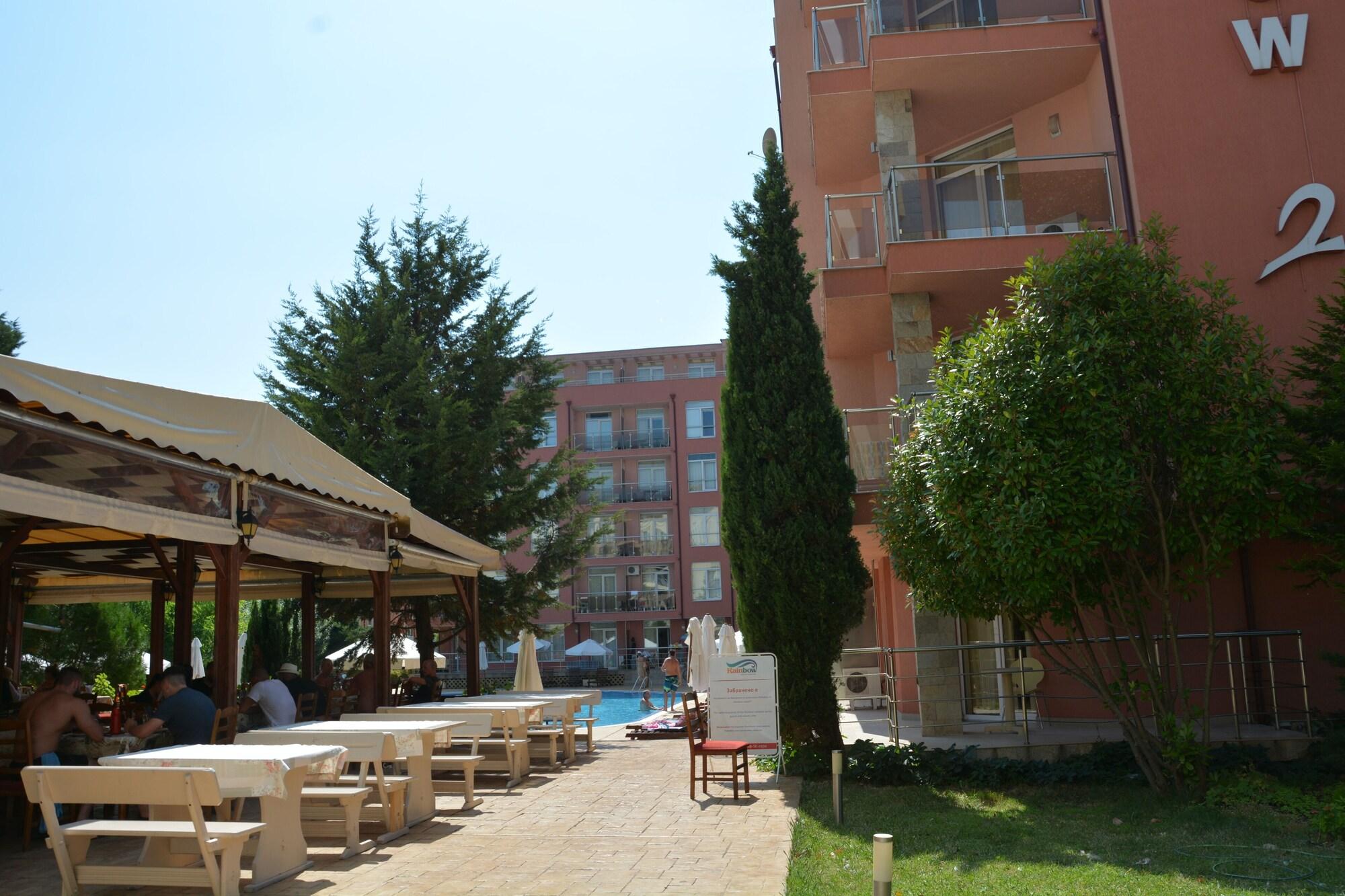 Rainbow 2 Holiday Complex Pantai Sunny Luaran gambar