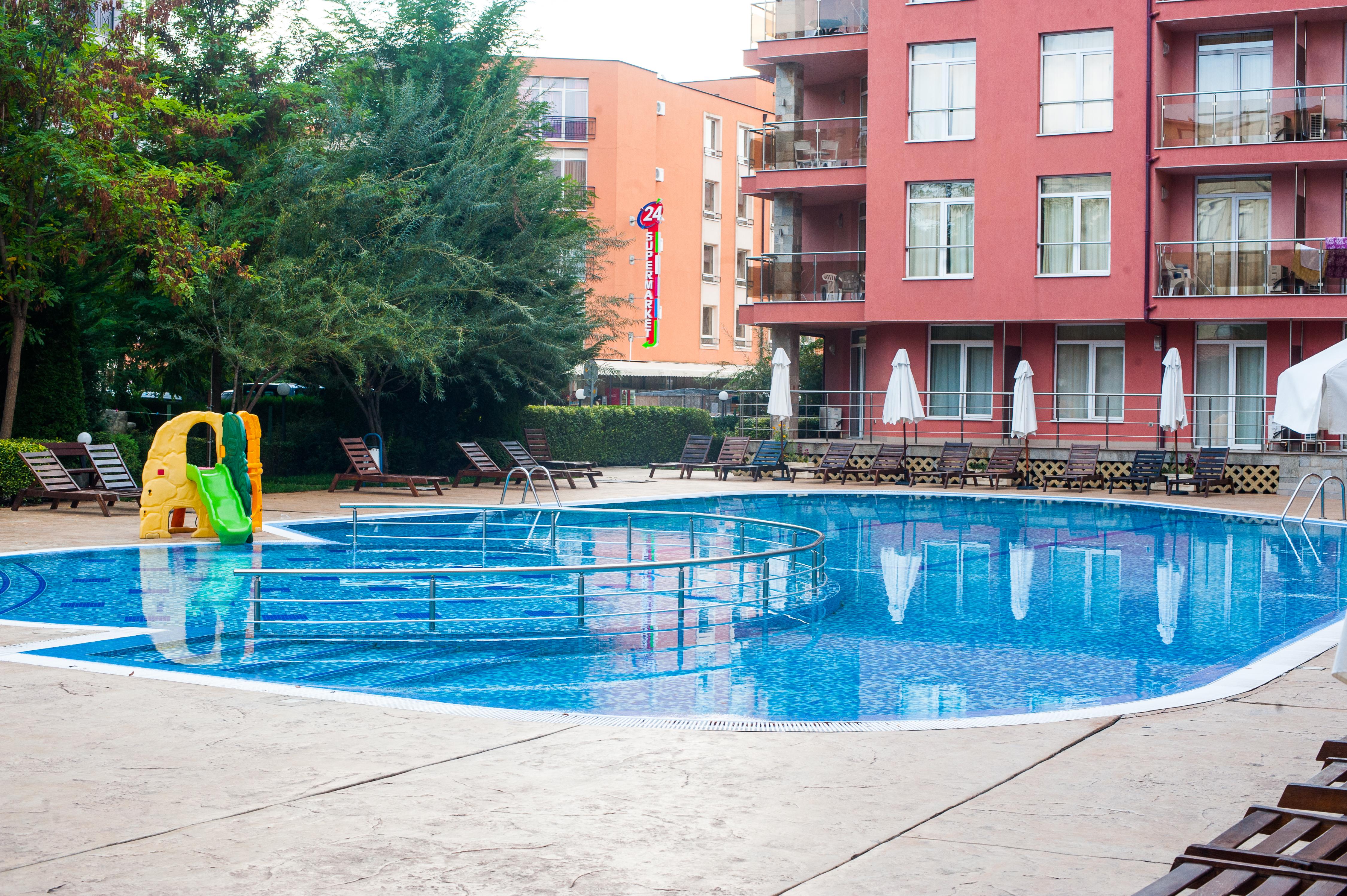 Rainbow 2 Holiday Complex Pantai Sunny Luaran gambar